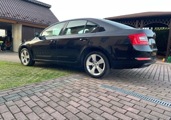 Skoda Octavia cena 36500 przebieg: 240000, rok produkcji 2013 z Wieliczka małe 106